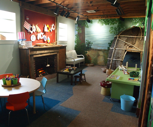 discovery room work tree